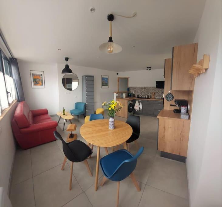 Le Cormoran Emplacement Ideal, Moderne Tres Equipe Thury-Harcourt-le-Hom Esterno foto