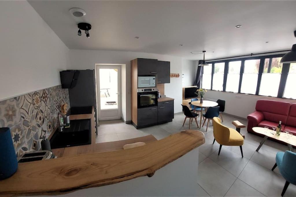 Le Cormoran Emplacement Ideal, Moderne Tres Equipe Thury-Harcourt-le-Hom Esterno foto