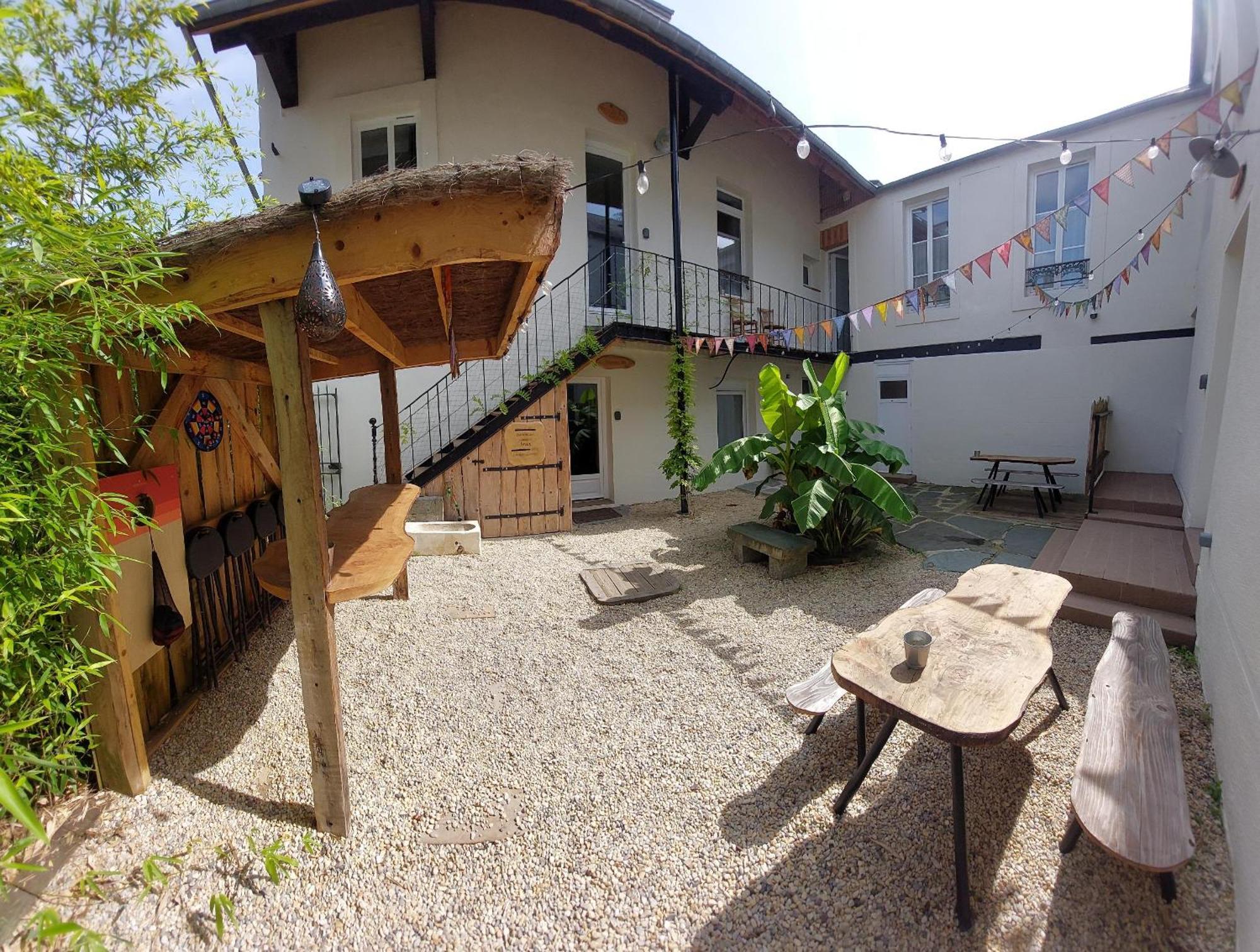Le Cormoran Emplacement Ideal, Moderne Tres Equipe Thury-Harcourt-le-Hom Esterno foto